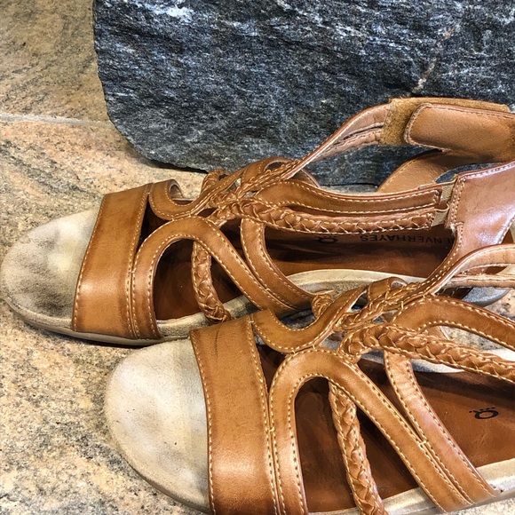 ☀️ Denver Hayes Tan Strappy Flat Sandals Size 7 - Picture 4 of 9